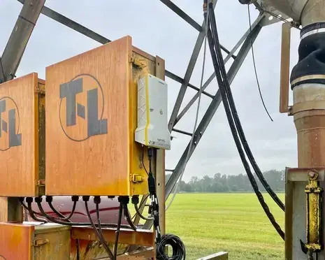installation-on-tl-pivot-midground (1) 2 FarmHQ remote monitoring for linear move irrigation